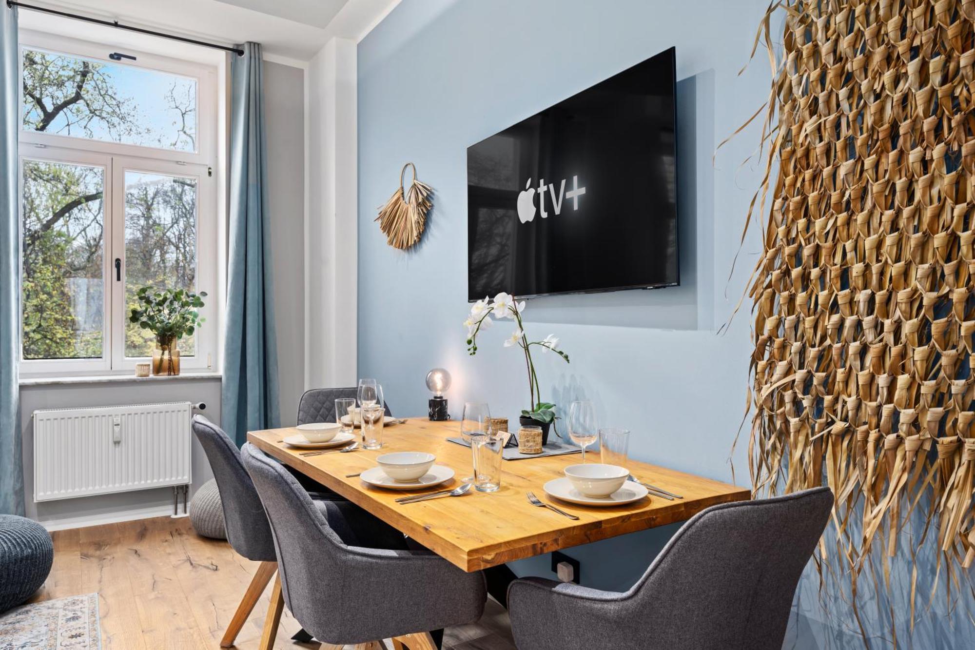 Edler Wohnraum Luxurioeses Stadtstudio Mit Balkon, Kaffeevollautomat & Klima Цвикау Екстериор снимка